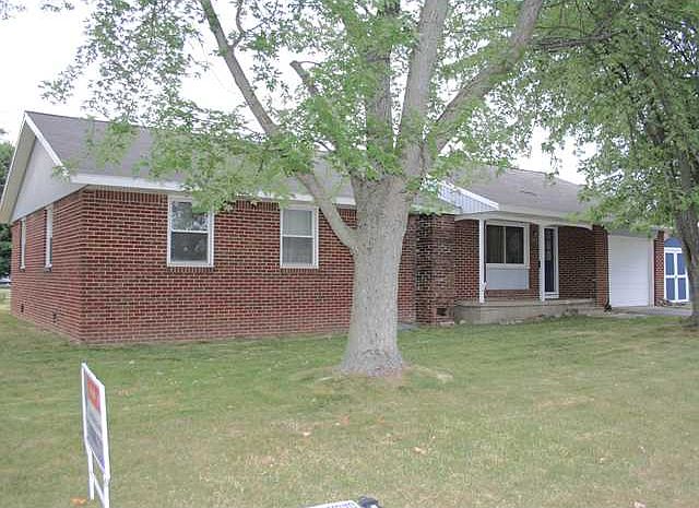 1st image of 302 Blackford St
