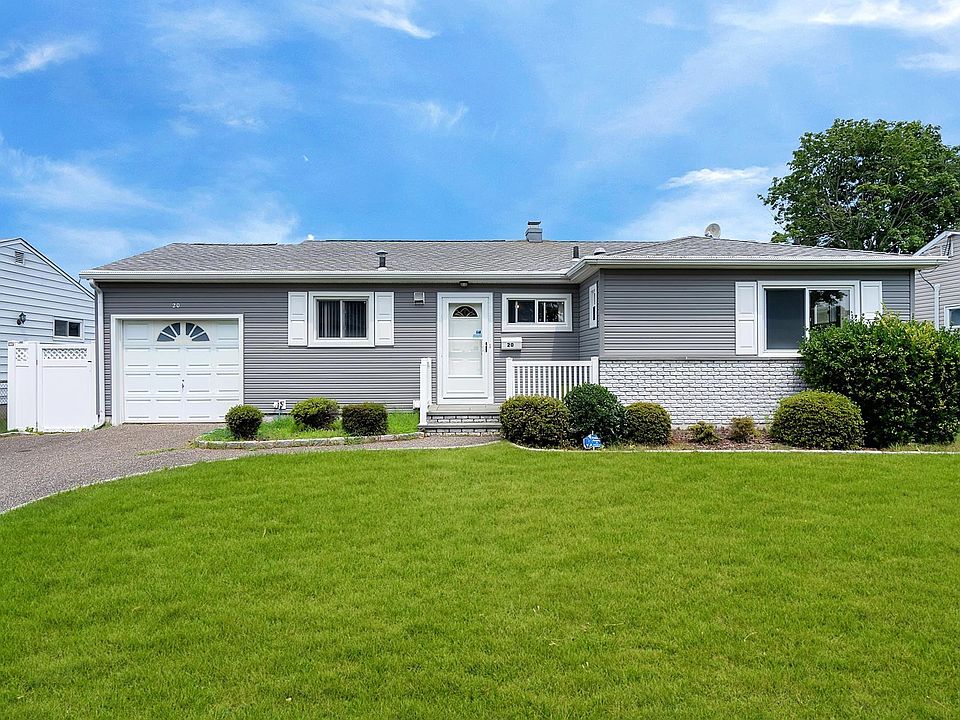 1st image of 20 Helen Ave