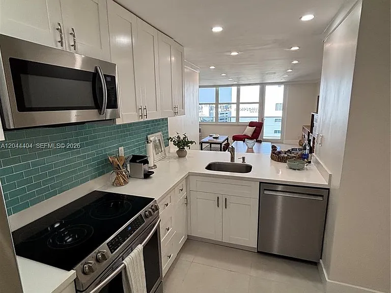 3725 S Ocean Dr #1225 — Photo 10