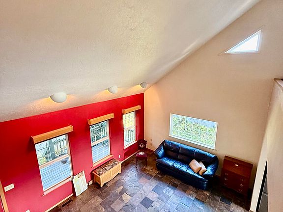 4th image of 4008 Beluga Cir