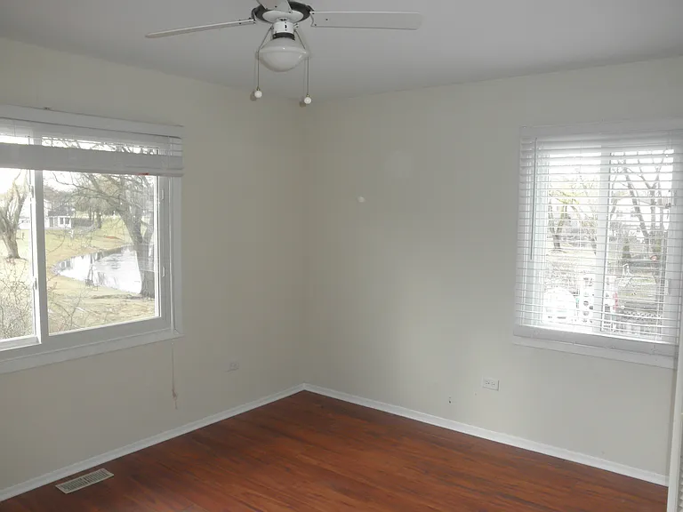 538 Commanche Trl — Photo 16