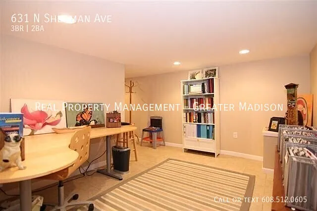 631 N Sherman Ave — Photo 11