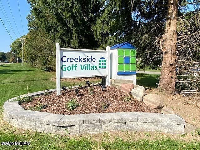 1st image of 13 Creekside Dr