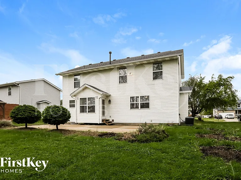 935 Grandstone Ct — Photo 18