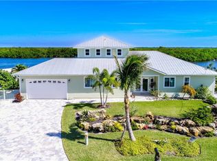 5042 Genesee Pkwy, Bokeelia, FL 33922