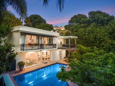 8828 Thrasher Ave, Los Angeles, CA, 90069