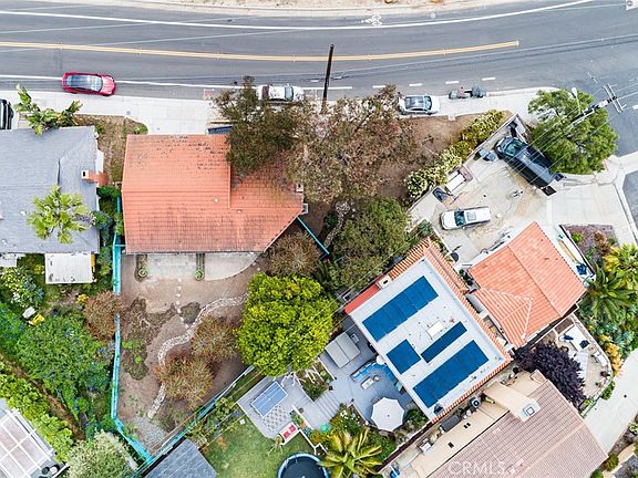 3rd image of 2232 Avenida Del Presidente