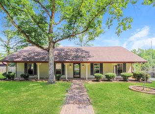 11 Neal St, Bryant, AR 72022