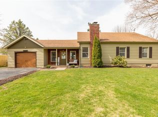 6157 Van Alstine Rd, Camillus, NY 13031