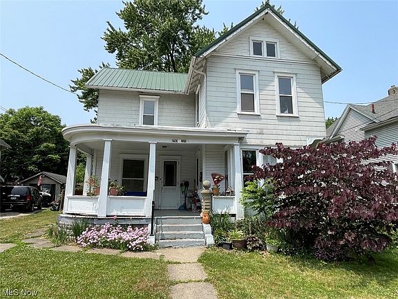 2nd image of 203-205 N Ella St