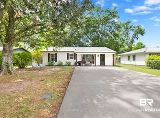 22949 Joyce Ave, Robertsdale, AL 36567