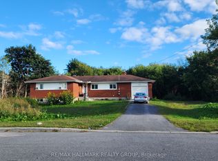1580 Goth Ave, Ottawa, ON K1T 1E4