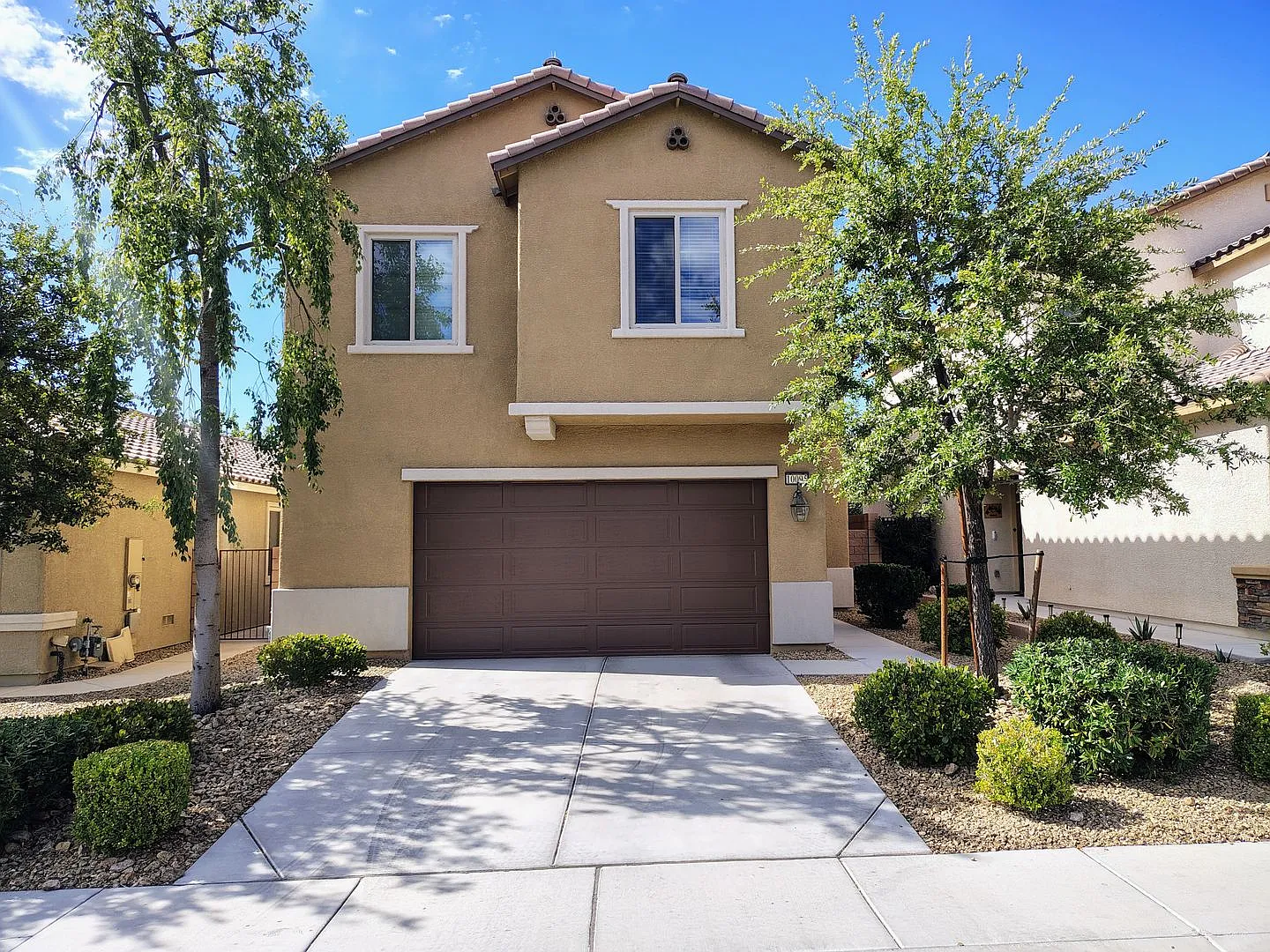 Southwest Near Summerlin — Photo 1
