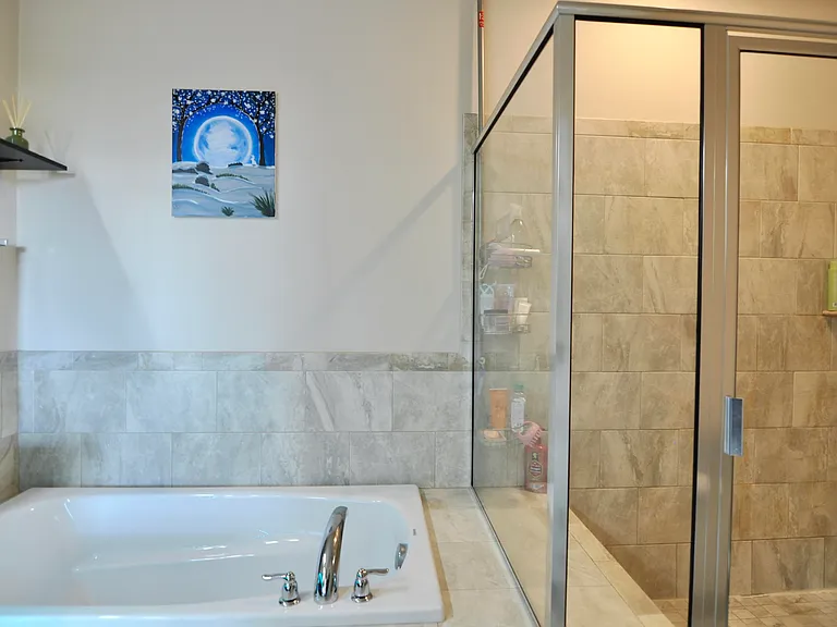 4481 Bridgeview Ln — Photo 33