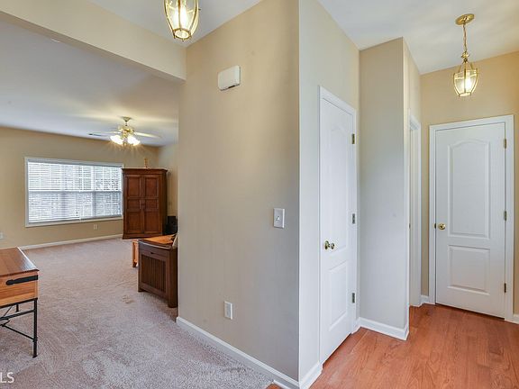5th image of 3917 Willow Fields Ln