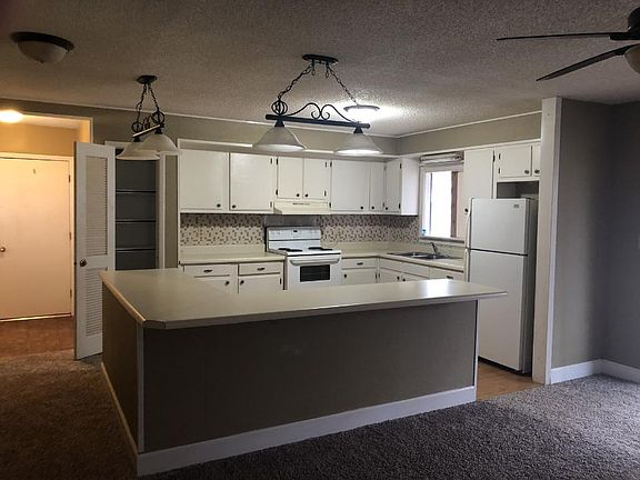 2nd image of 30 Opalochee Dr