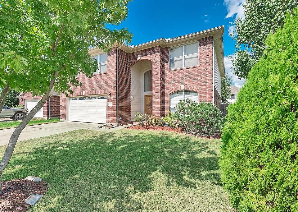 1st image of 21506 Sapphire Ct