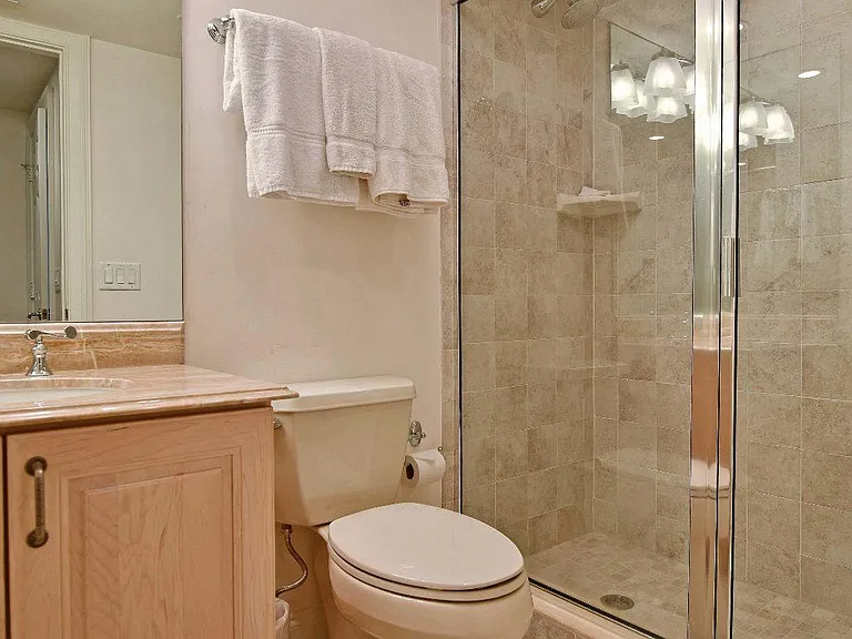 3554 Ocean Drive 703S #604N — Photo 17