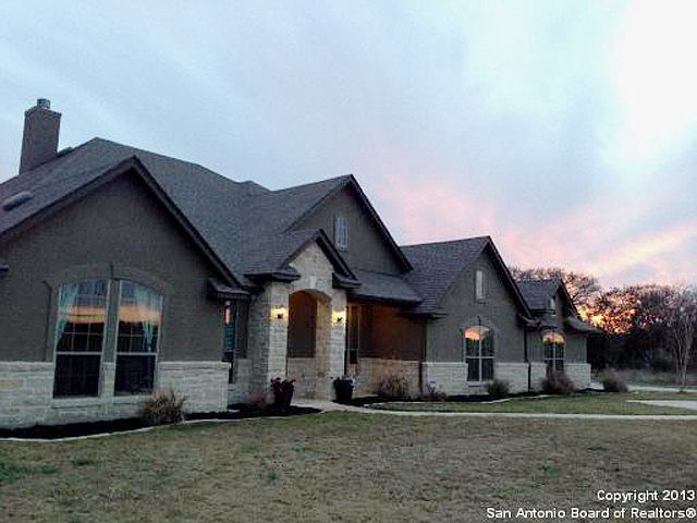 1st image of 27135 Rockwall Pkwy
