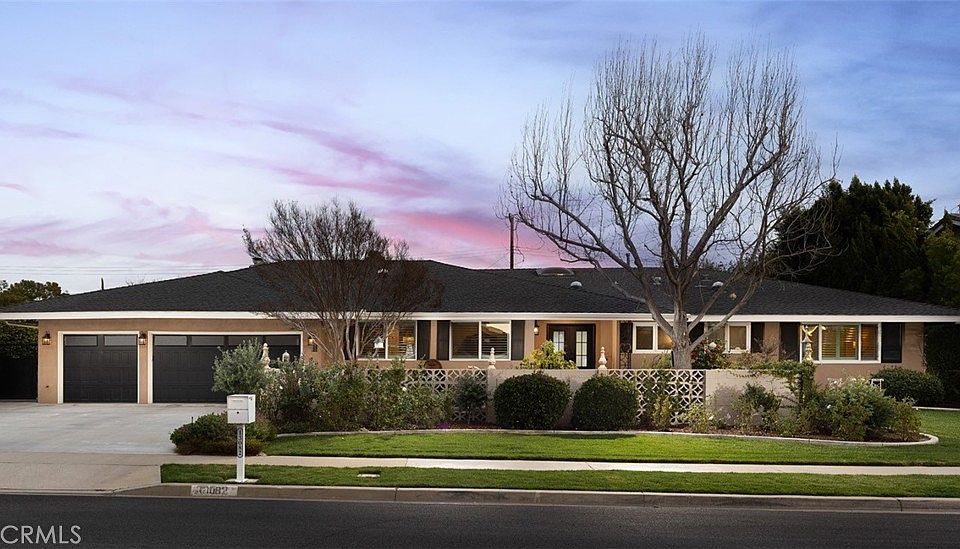 1st image of 13082 Laurinda Way