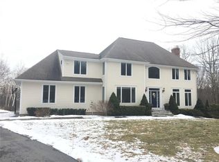 15 Old Field Rd, Burlington, CT 06013