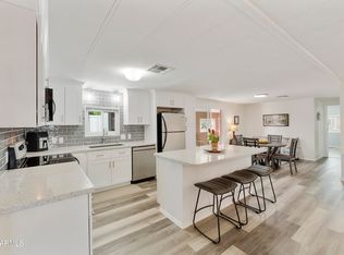 8245 E Dolphin Ave, Mesa, AZ 85208