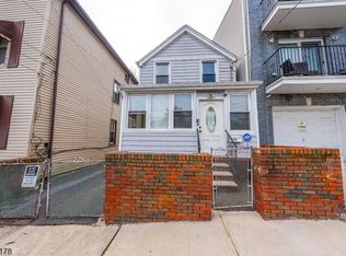 75 Winans Ave, Newark, NJ