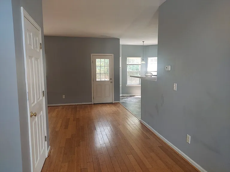 108 Adlett Ln — Photo 16