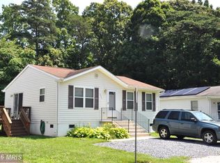 247 Laurel Dr, Lusby, MD 20657