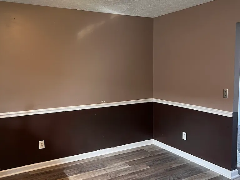 5599 Windfall Ln — Photo 6
