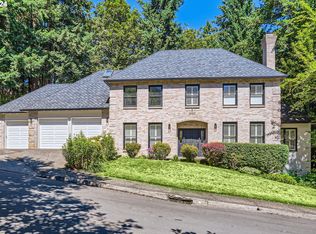 16610 Woodsman Ct, Lake Oswego, OR 97034