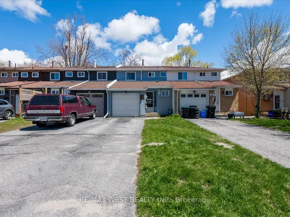 68 Chaucer Cres, Barrie, ON L4N 4T7