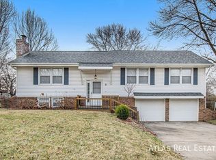 1 NE 80th St, Gladstone, MO 64118