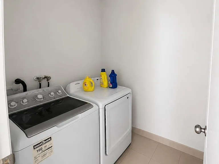 155 Nearna Dr — Photo 15