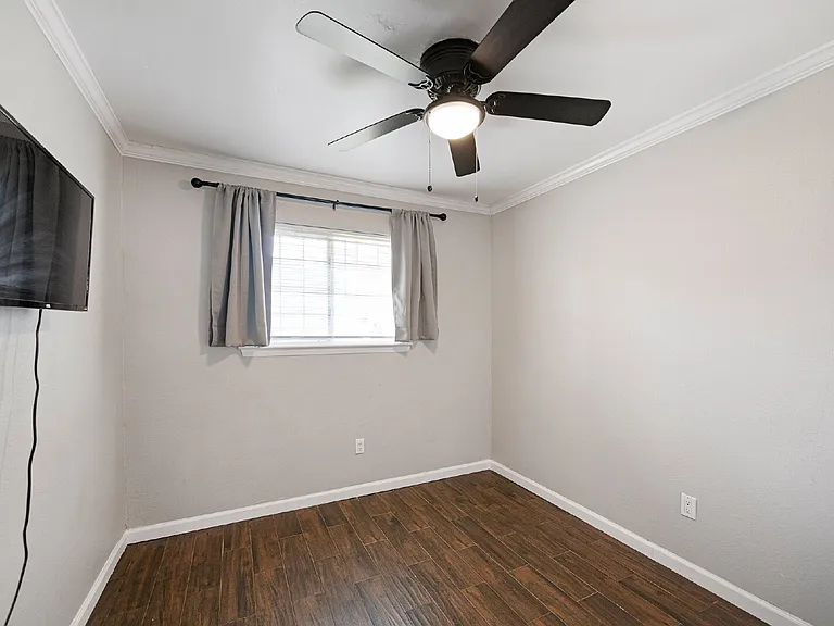 11806 Murr Way — Photo 22