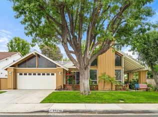 23716 Rotunda Rd, Santa Clarita, CA 91355