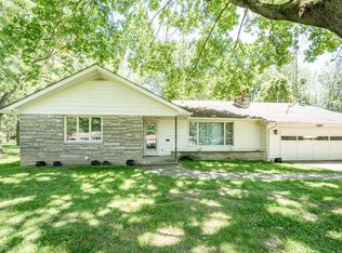311 Montridge Dr, Canfield, OH