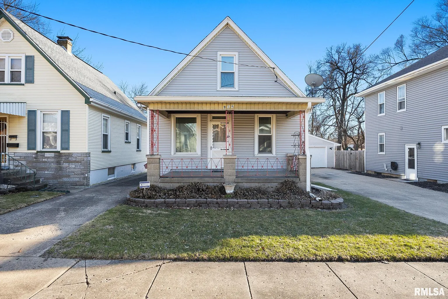 916 W Virginia Ave photo 1