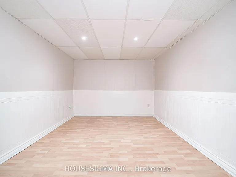 506 Normandy St #40 — Photo 26
