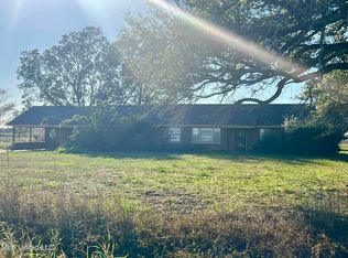 525 Delta City Rd, Hollandale, MS 38748