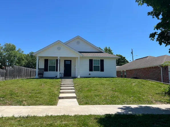 2219 S Moffet Ave, Joplin, MO 64804