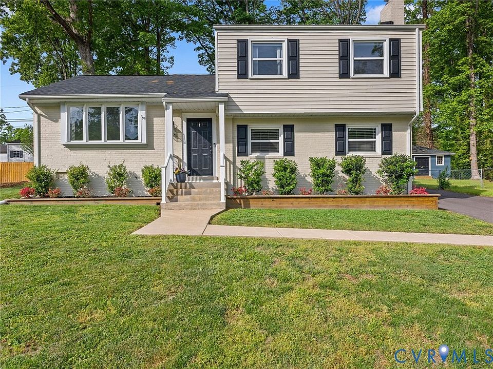 1st image of 9505 Wyndhurst Dr