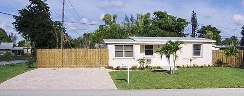 1st image of 1713 NE 49th Ct