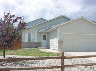 633 Wheat Field Rd, Fountain, CO 80817