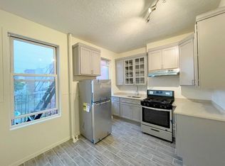 93 Berry St #2, Brooklyn, NY 11249