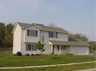 180 Prairie View Dr, Pine Island, MN 55963