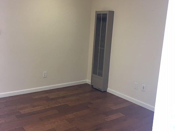 5th image of 653 1st St APT 3