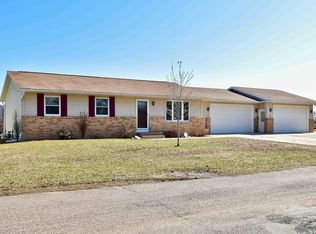 2602 Hibbard Ct, La Crosse, WI 54603