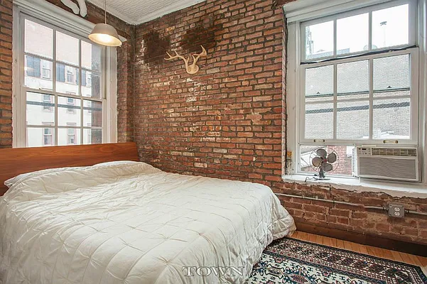 Rented by Town Residential | media 4