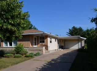 1210 E King Rd, Tomahawk, WI 54487
